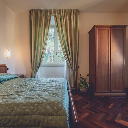 Albergo Ristorante Pasqui Rocca San Casciano Exteriör bild