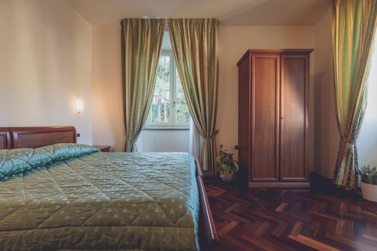 Albergo Ristorante Pasqui Rocca San Casciano Exteriör bild
